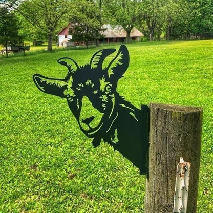 Farm Peeping Animal Metal Art